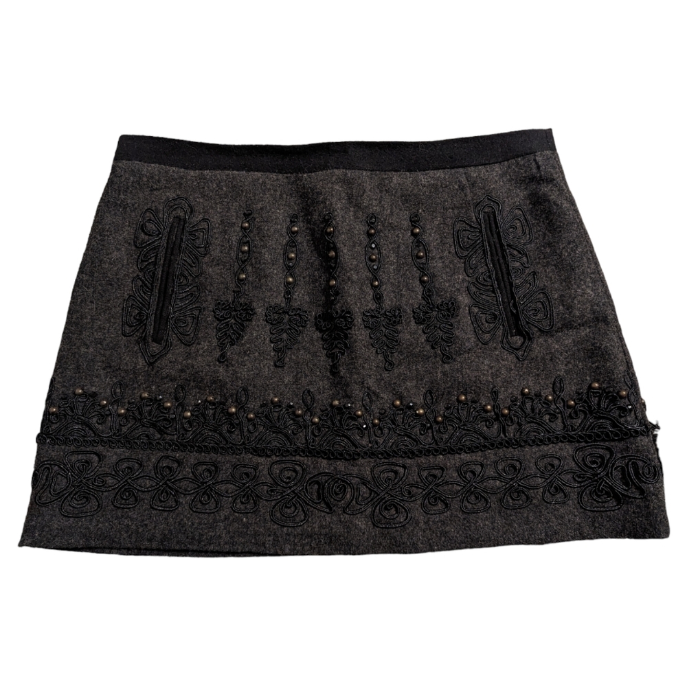 Nanette Lepore Magda Embroidered Wool Grey Skirt in Size 10